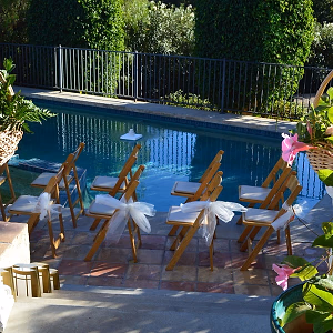 Malibu Hills Backyard Aisle
