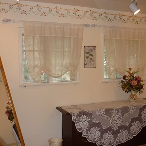 Upper Las Virgenes Bridal Room 2