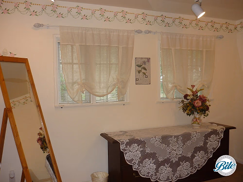 Upper Las Virgenes Bridal Room 2