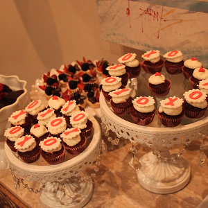 Our signature Valentine's Day XOXO cupcakes - too cute!