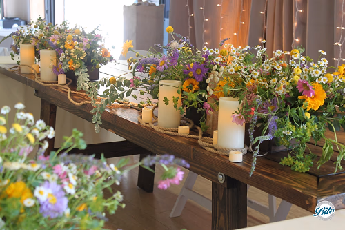 Themed floral arrangement for head table