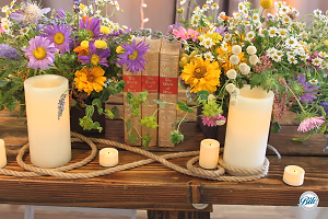 Close-up of head table floral