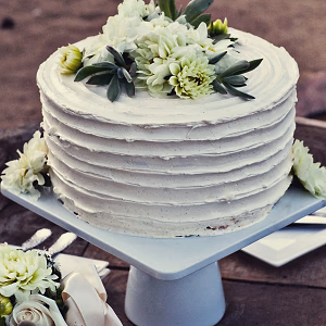 Rustic Chic Wedding Cake