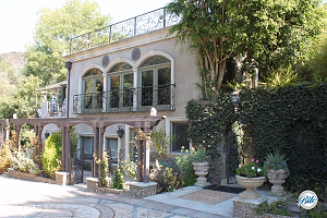 Front of Residence @ Houdini Estate