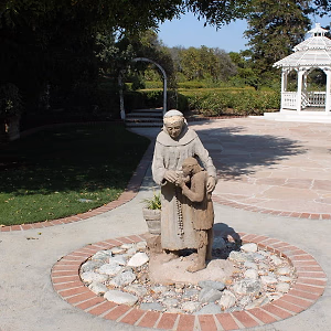 Nun Statue @ Orcutt Ranch