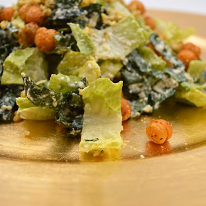 Vegan Caesar w/ Garbanzo Crouton