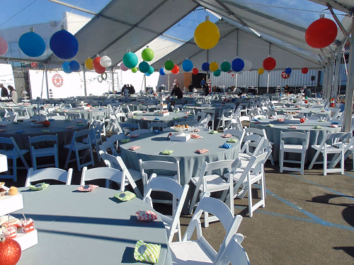 Balloons in Outdoor Space @ Automobile Driving Museum