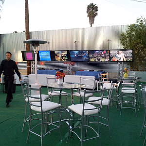 Setup in Piazza @ Unici Casa