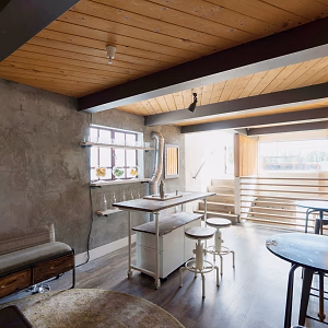 Loft with natural light @ S+T Loft