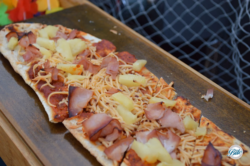 Hawaiian Flatbread