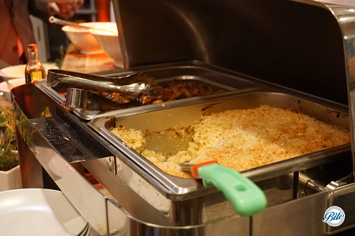 Mac 'n cheese and Italian Fennel Sausage on the Pasta Station