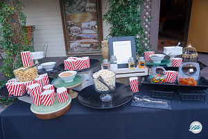Popcorn Bar
