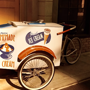 Ice cream cart