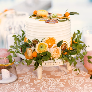 Wedding cake with fruit and floral decor