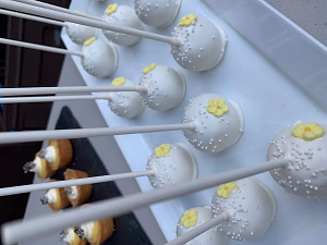 Custom cake pops for any party!