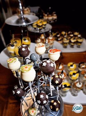 Cheesecake Pops with decor