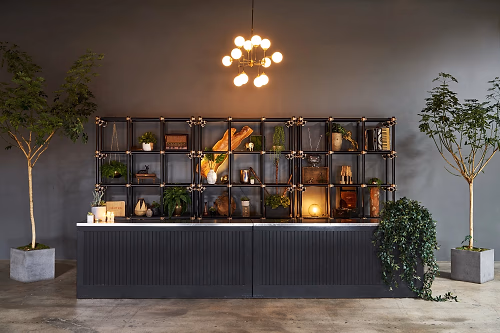 Main Bar