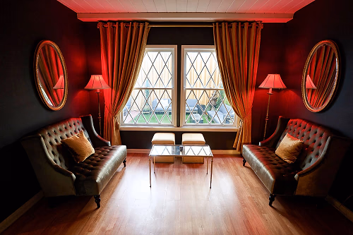 Lounge Room