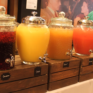 Rustic Juice Station Display