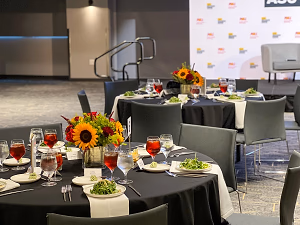 Pre-set Plated Market Salad