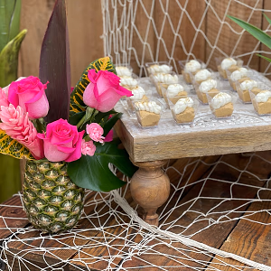 Hawaiian themed desserts