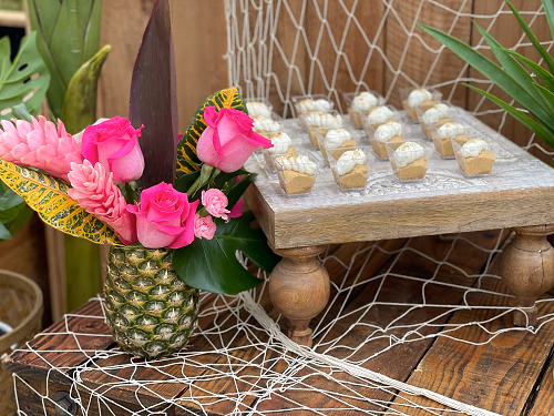 Hawaiian themed desserts