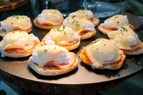 Eggs Benedict on the Buffet