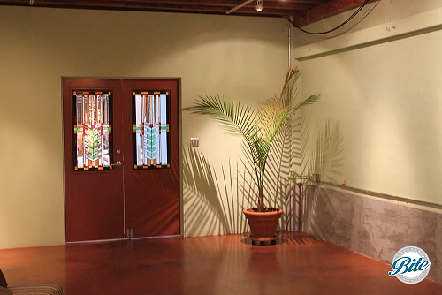 Studio 11 Foyer