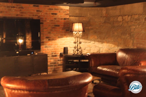 Newhall Mansion Underground Tavern Lounge