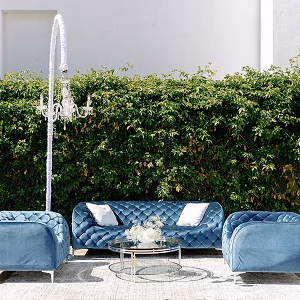 Outdoor Lounge Furniture on the Plaza