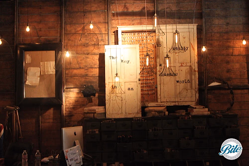 Voila Gallery Eclectic Lounge