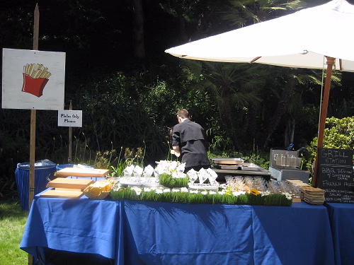 Green Wedding in Bel Air American Station Side