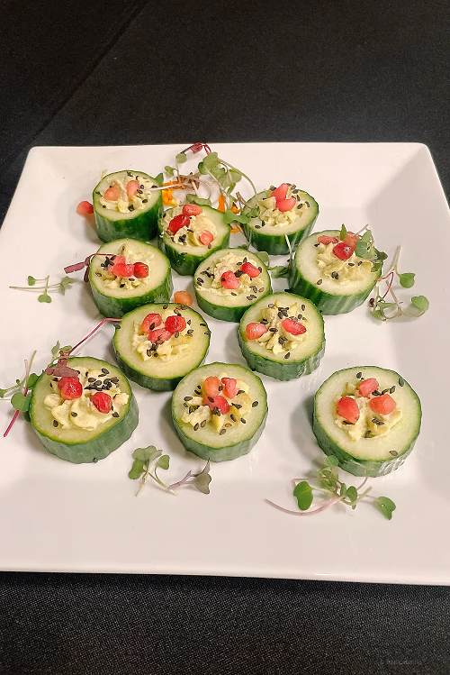 EDAMAME HUMMUS CUCUMBER CANAPE